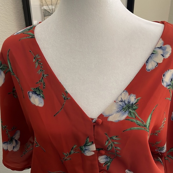 Siena sky women’s blouse size large 100% polyester - Picture 2 of 9